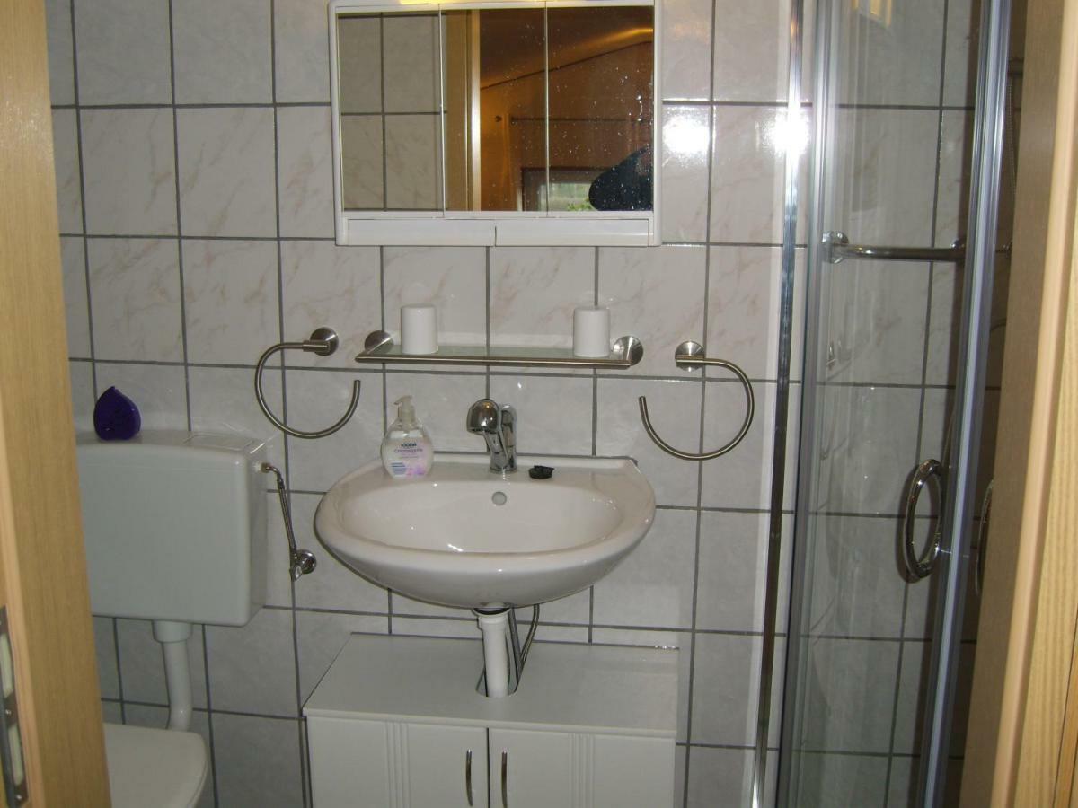 B & B Gross Methling Dargun Esterno foto