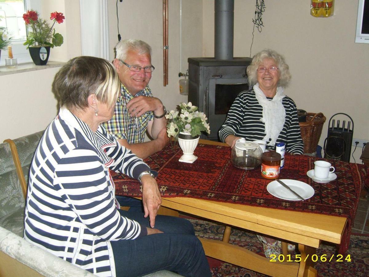B & B Gross Methling Dargun Esterno foto