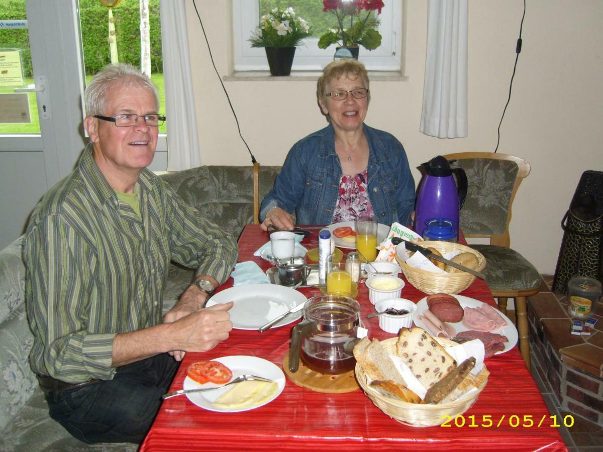 B & B Gross Methling Dargun Esterno foto