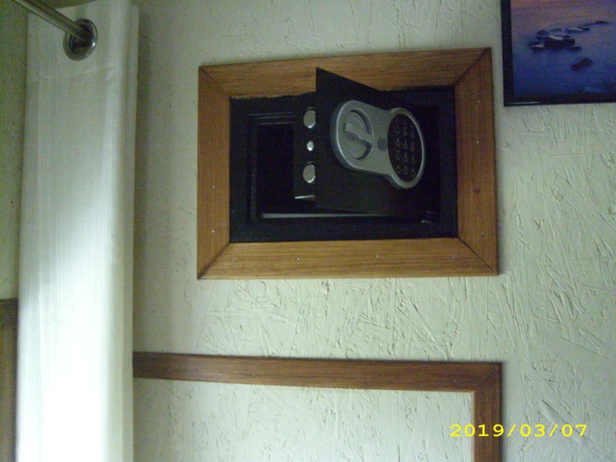 B & B Gross Methling Dargun Esterno foto